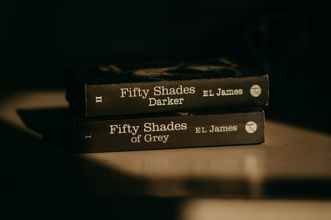 dark mystery book cover